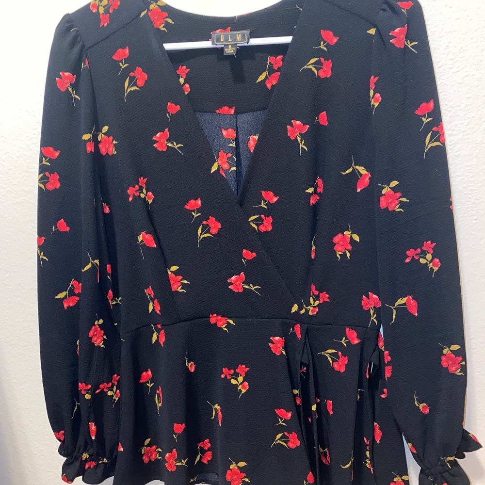 Floral blouse for women